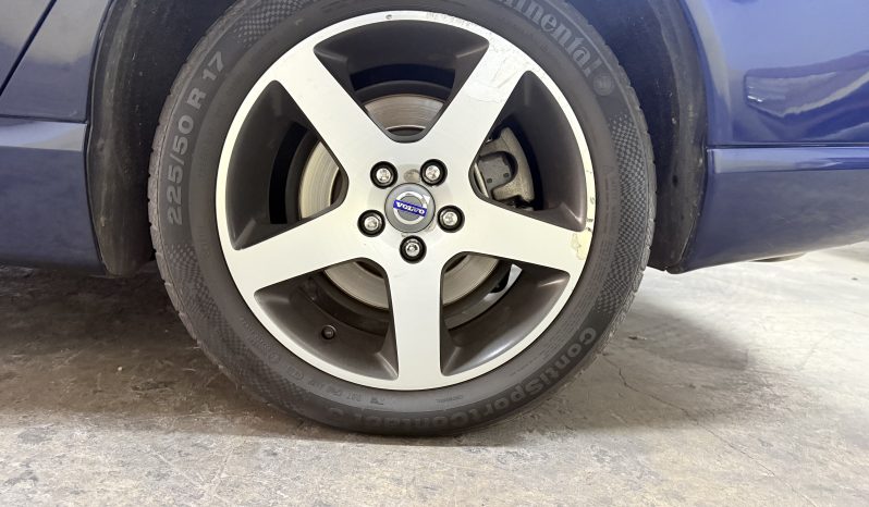 
								2010 Volvo S80 full									